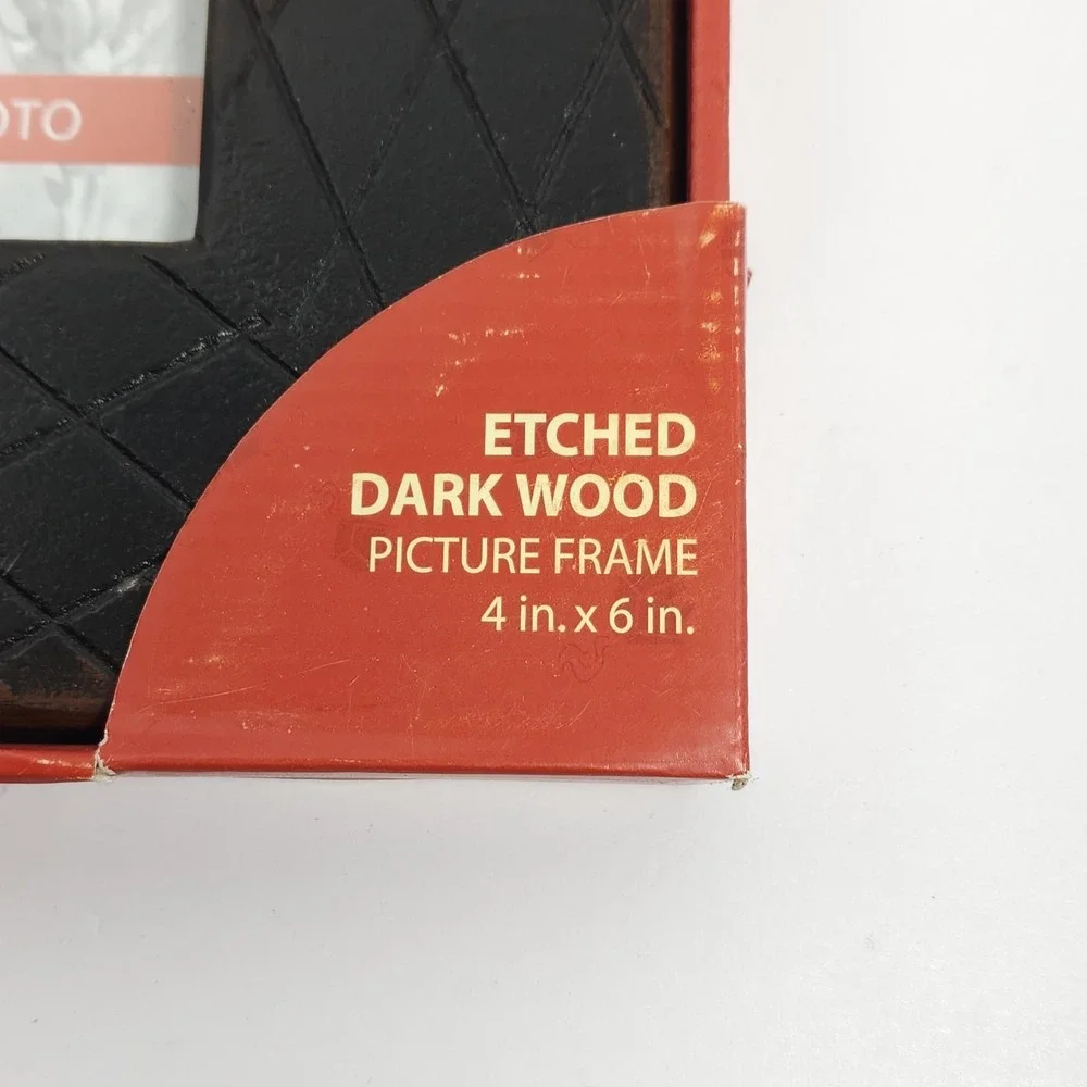Red Shed vtg etched